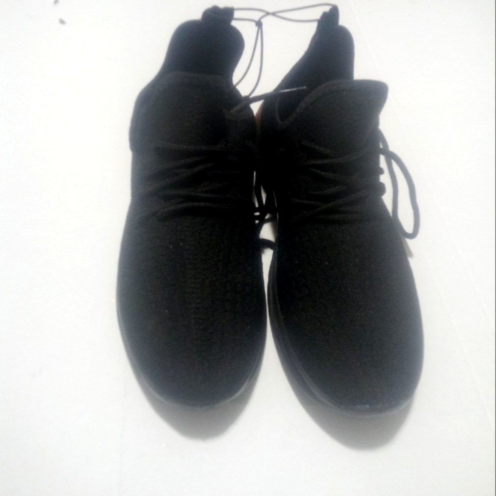 Woman sneakers